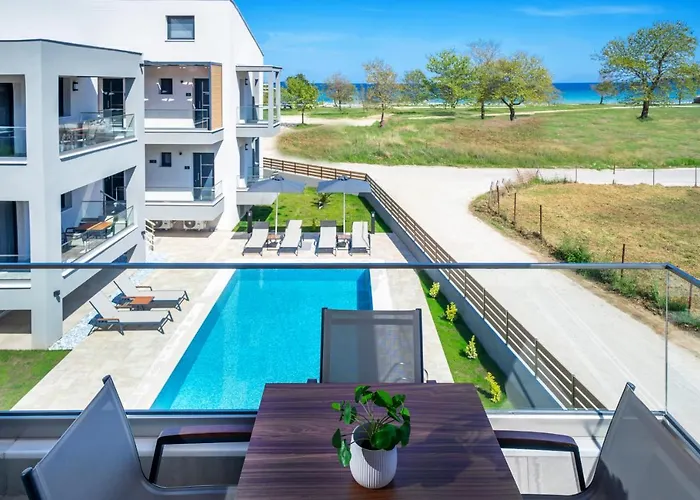 Perla 3* Chrisi Ammoudia