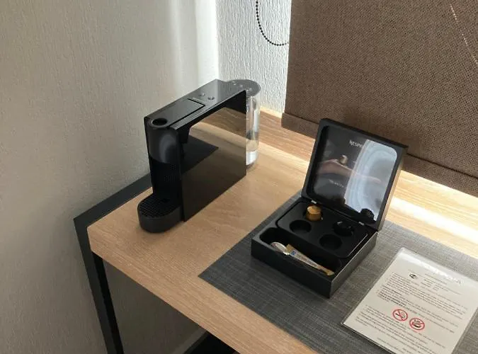 Perla خْريسيا أموذيا